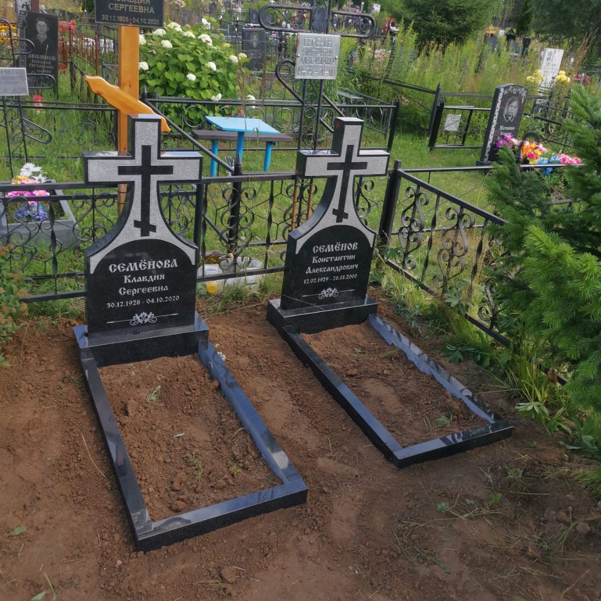 виньетка как элемент оформления памятника 96015