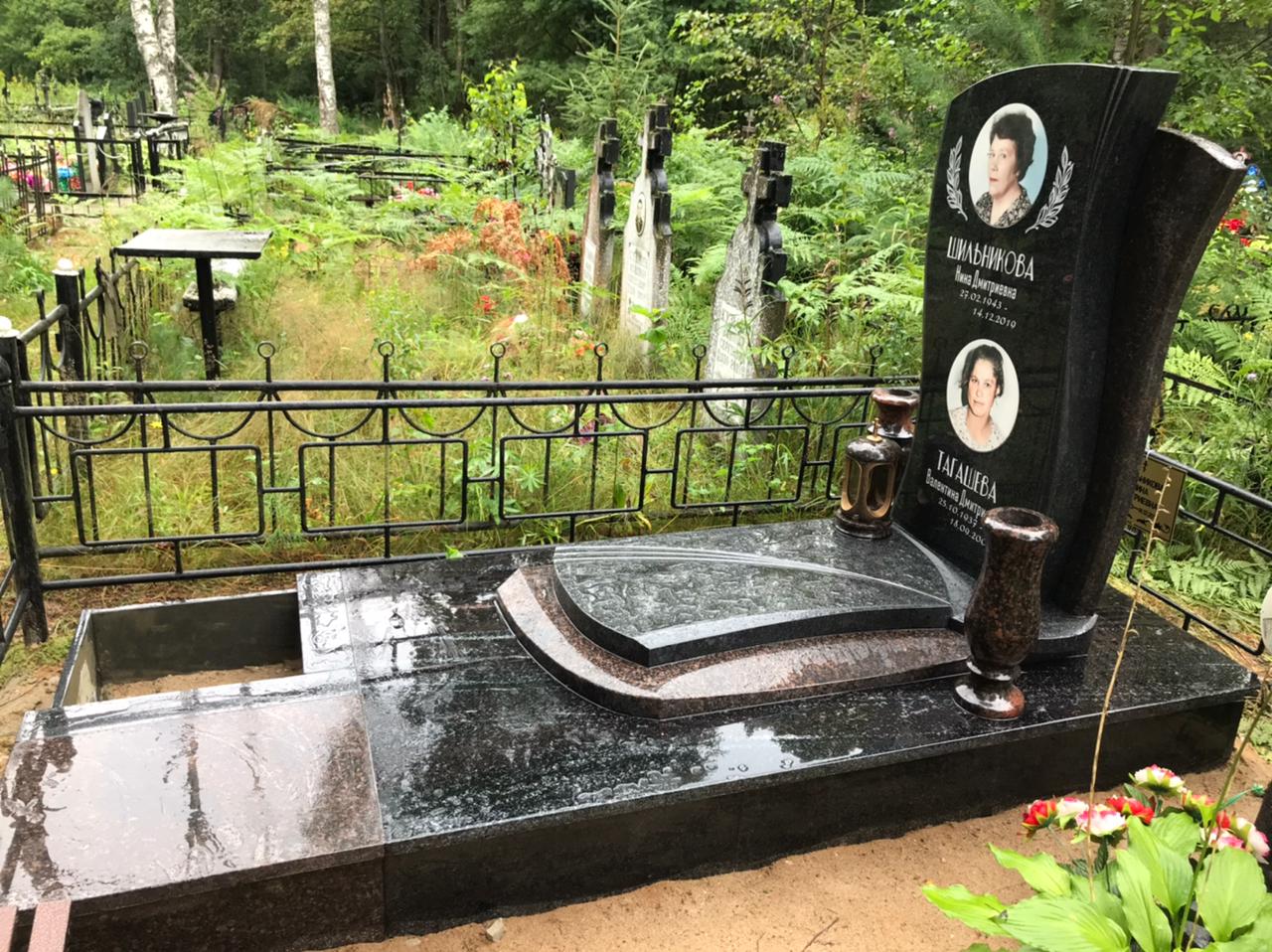 Ваза из гранита на могилу 41023