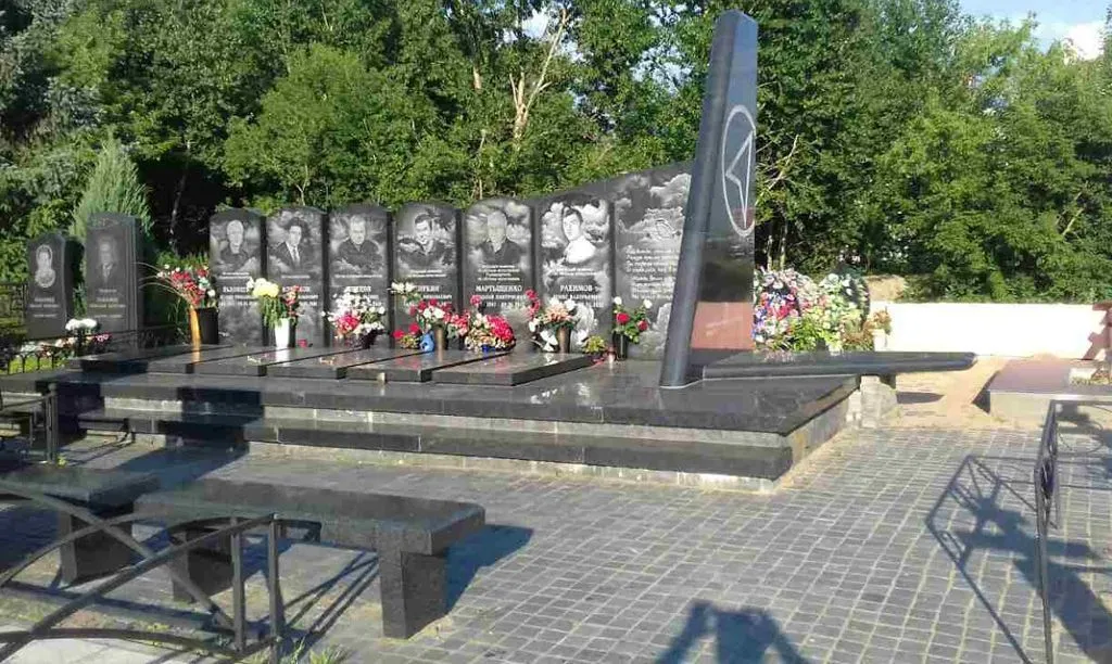 Брусчатка на могилу фото