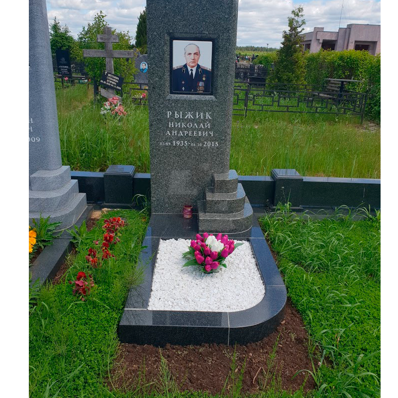 Декоративная крошка белая на могилу