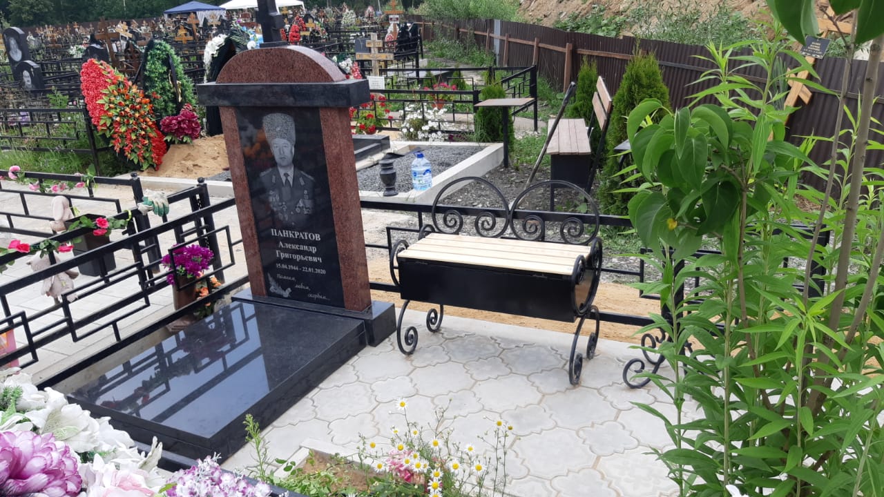 лавочка на кладбище с ящиком ритуальная 50111