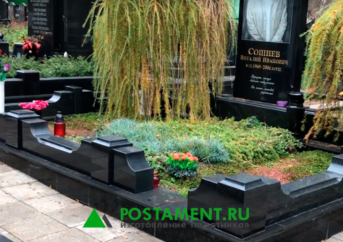 Цоколь на могилу 22123