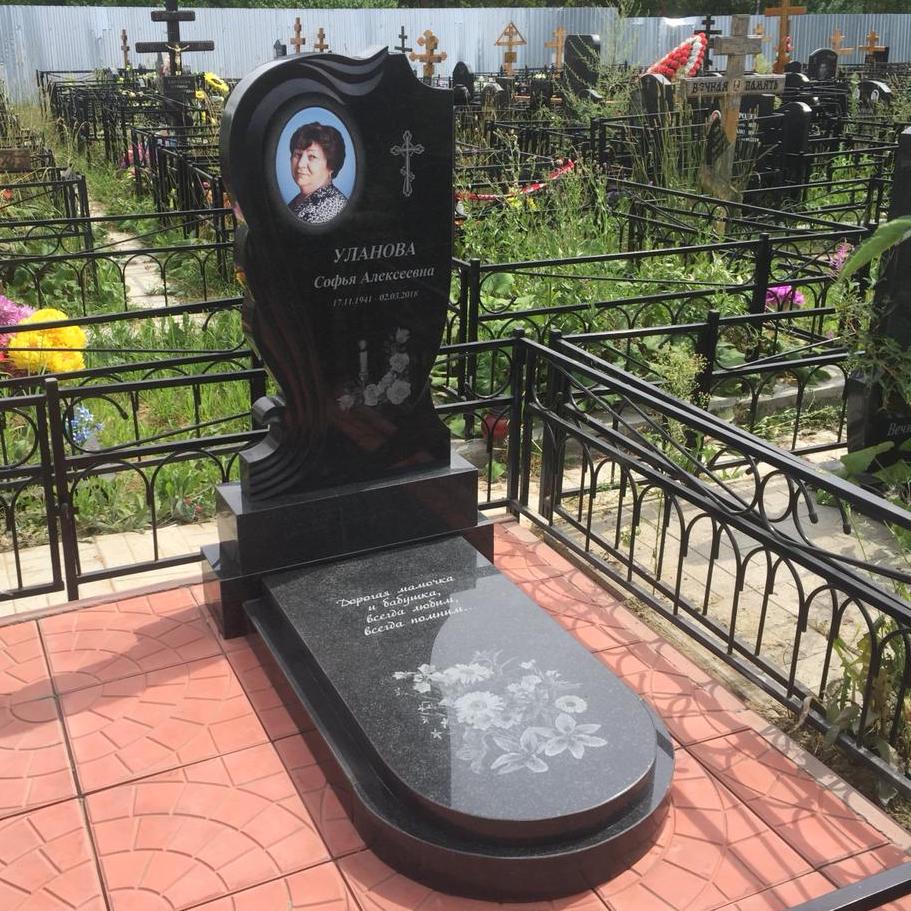 Гравировка крестика на памятник 93010