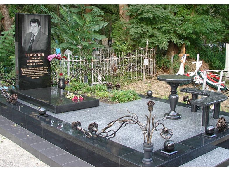 Парапет на могилу 22004