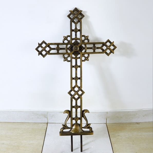 Крест из чугуна 83008