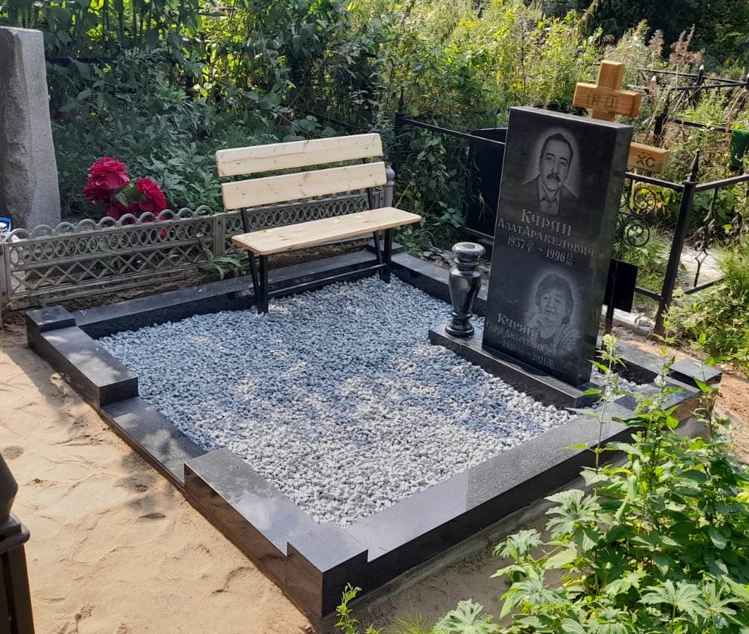 Классическая скамейка со спинкой на могилу 50119