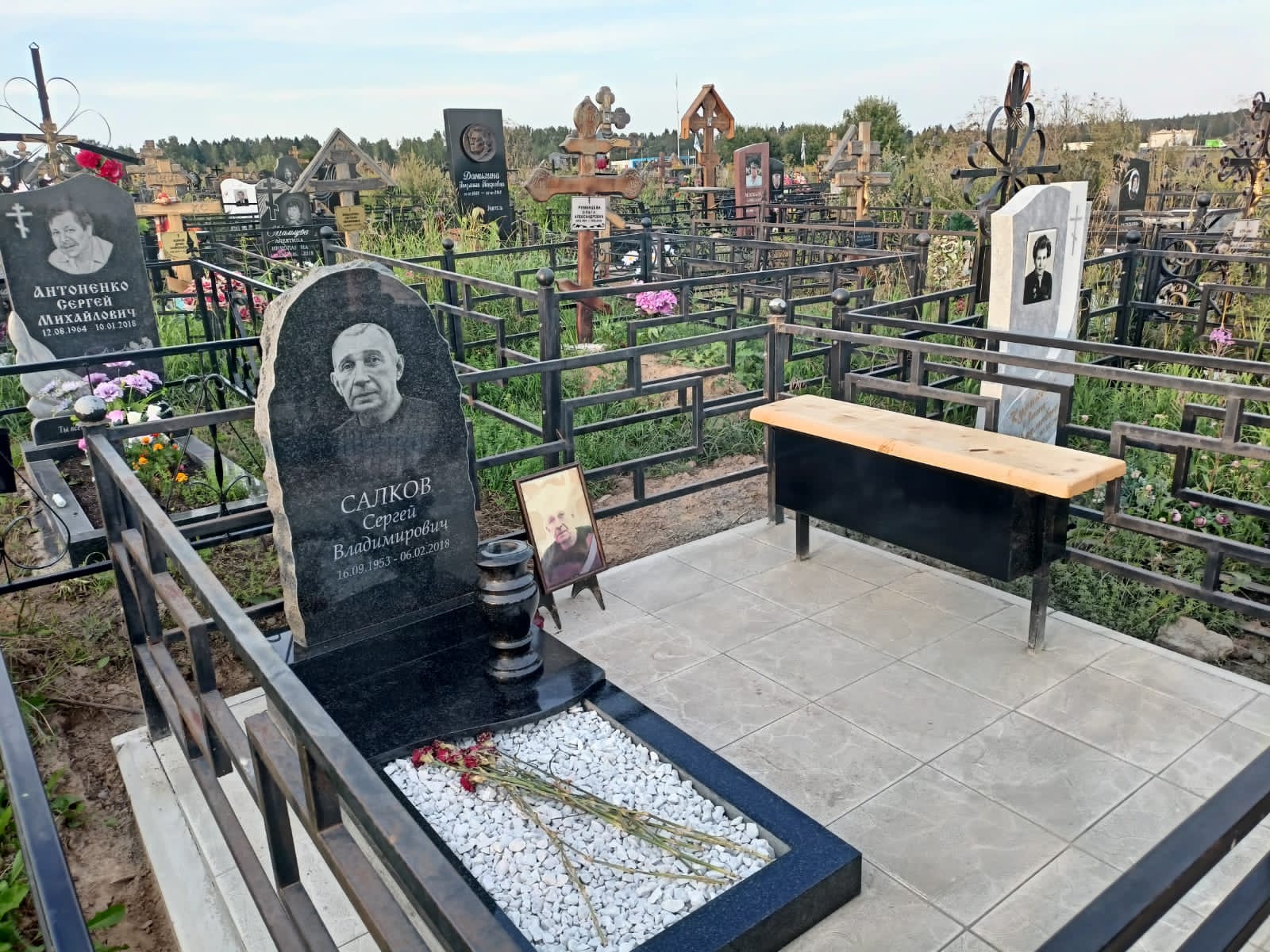 Классическая скамейка с ящиком 50118