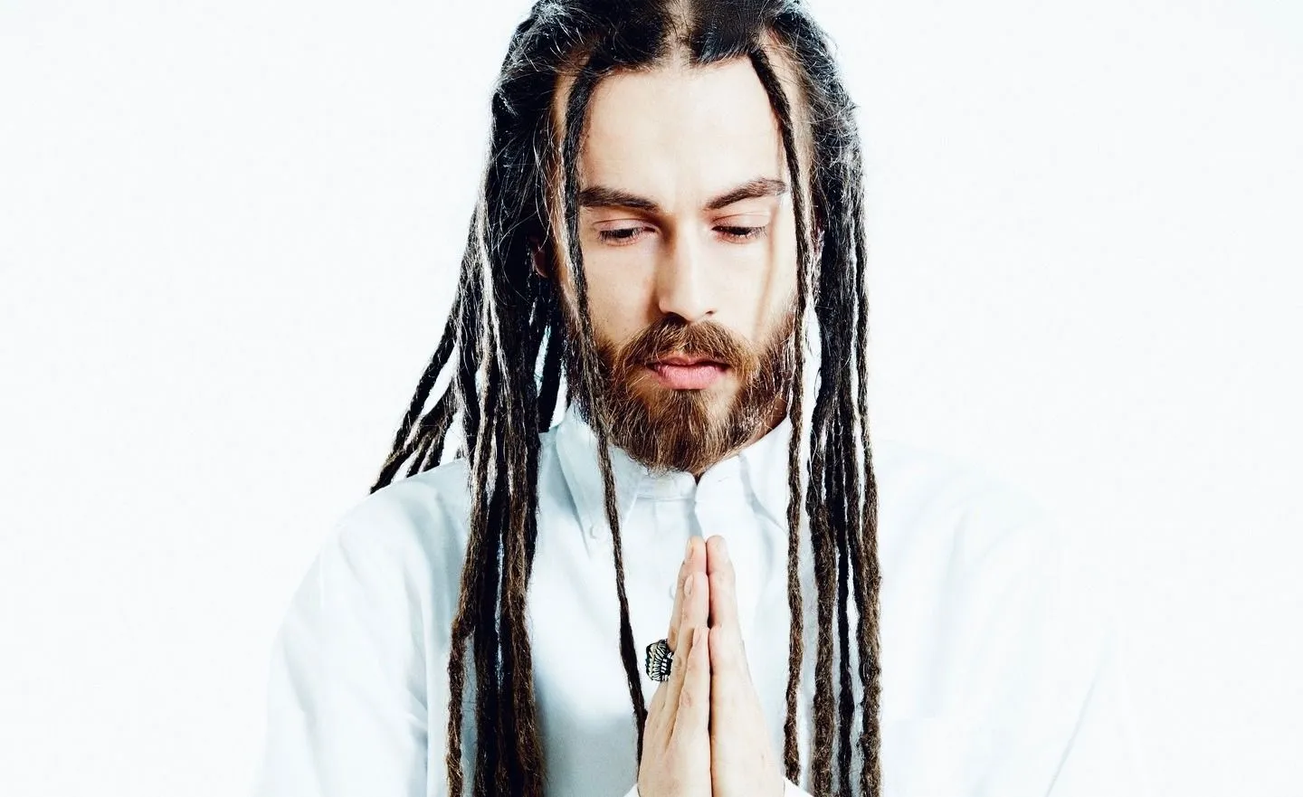 Памятник Кириллу Толмацкому