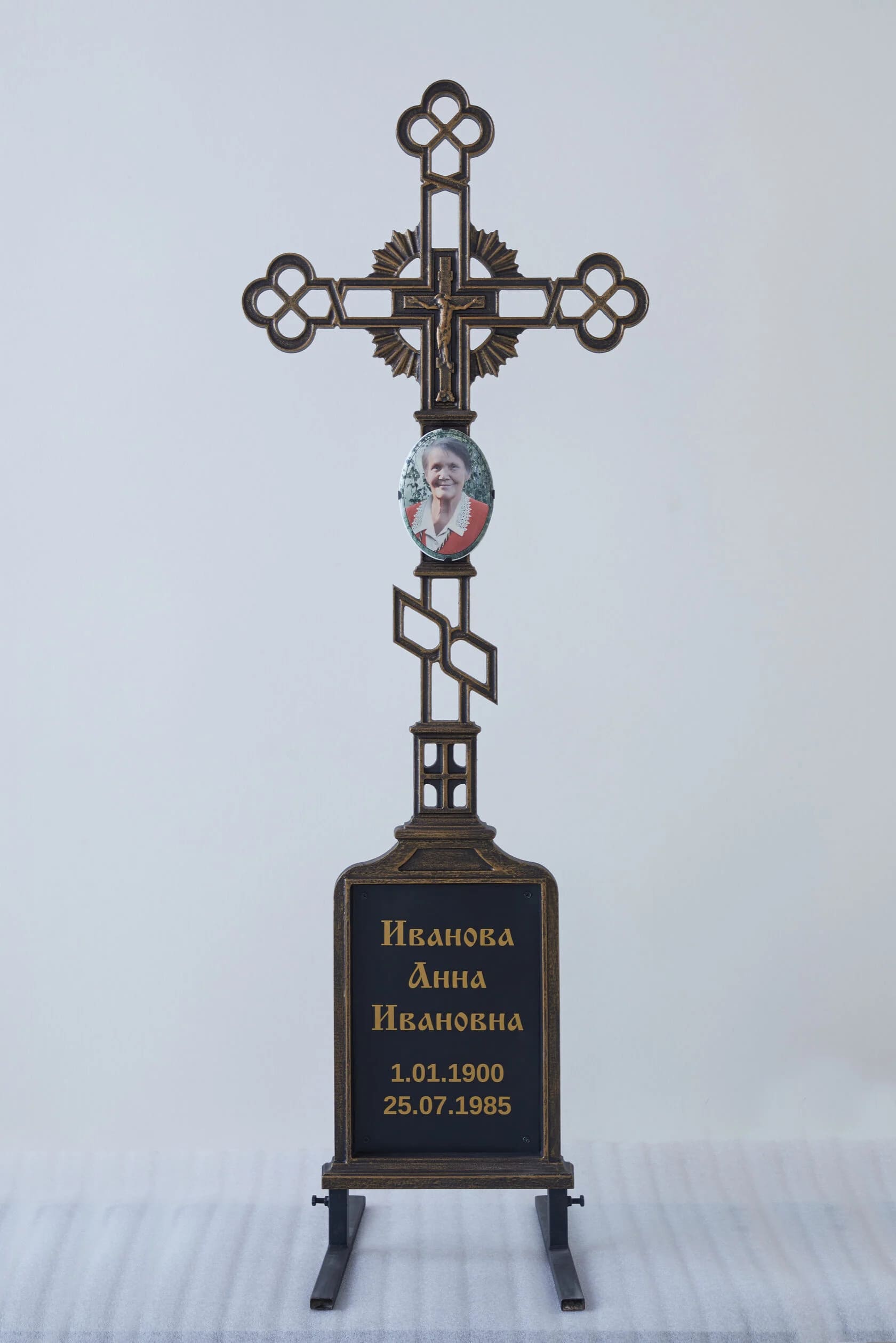 Крест металлический Лотос