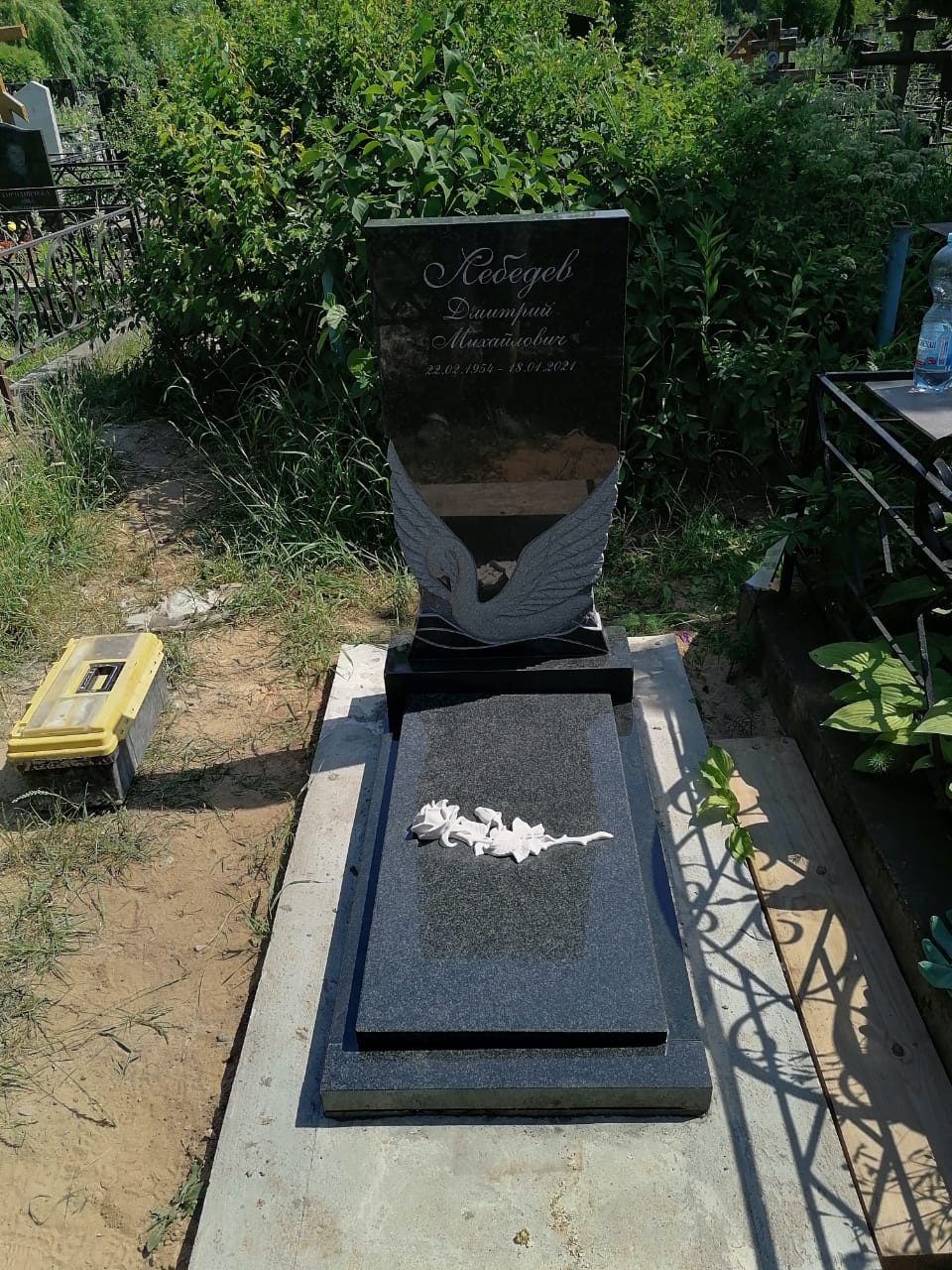 розочки на памятник из акрила 82208