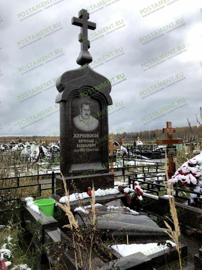 Голгофа с крестом