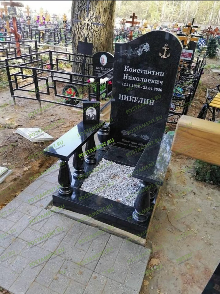 Памятник под захоронение урны