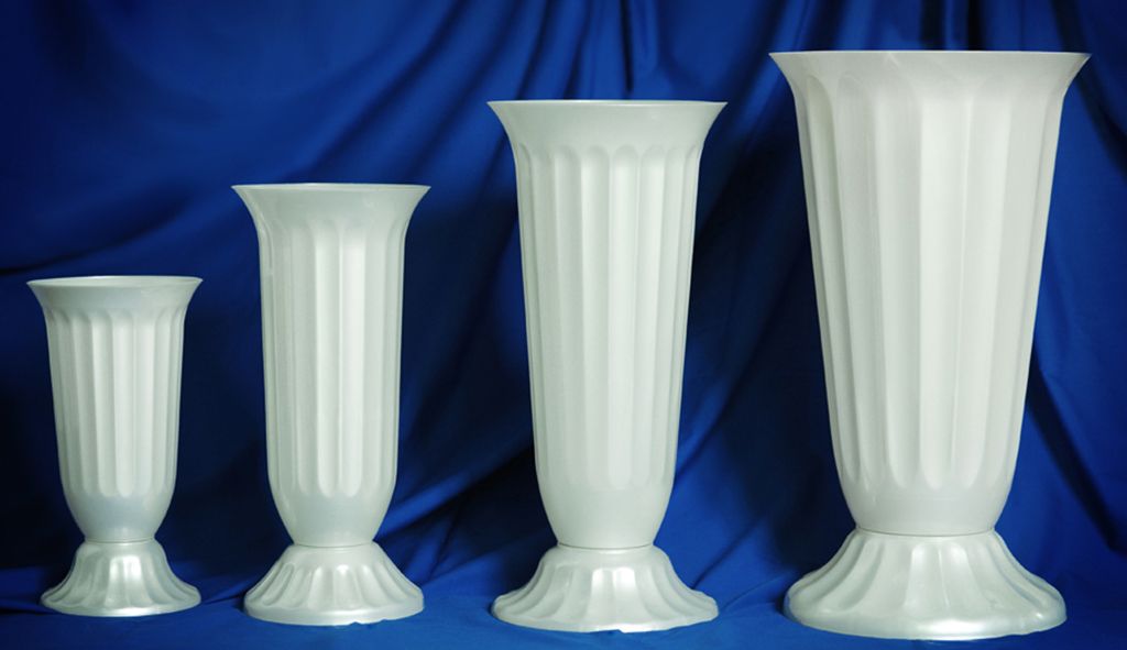 Вазы из акрила под мрамор