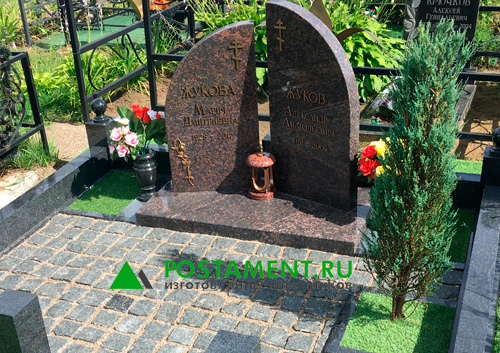 Памятник на кладбище Ликино-Дулево