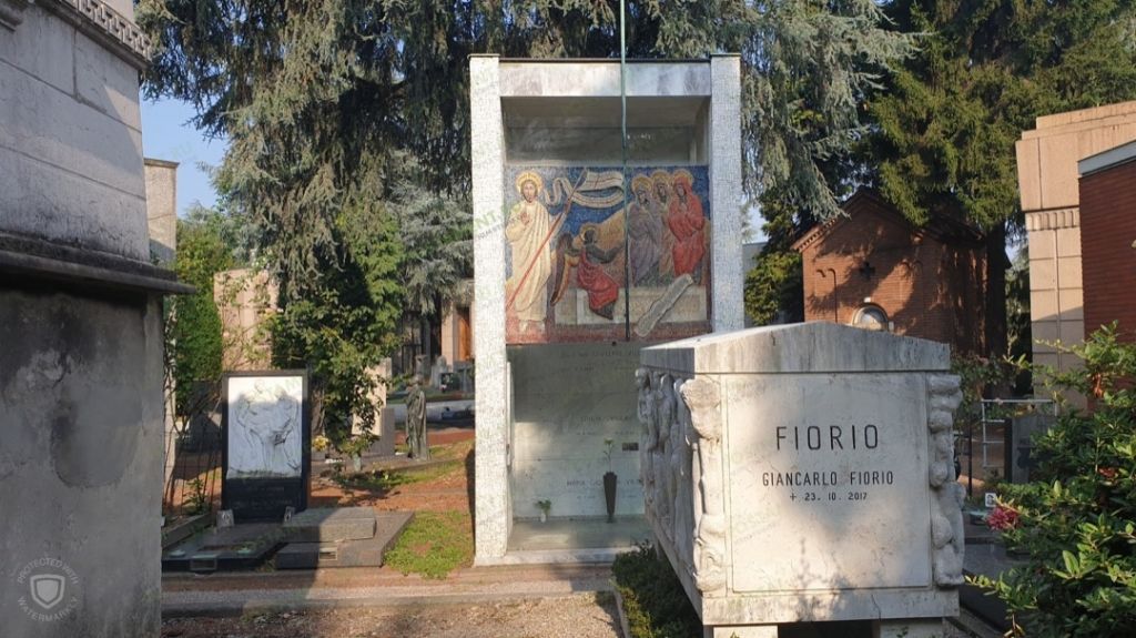 Склеп с мозаикой