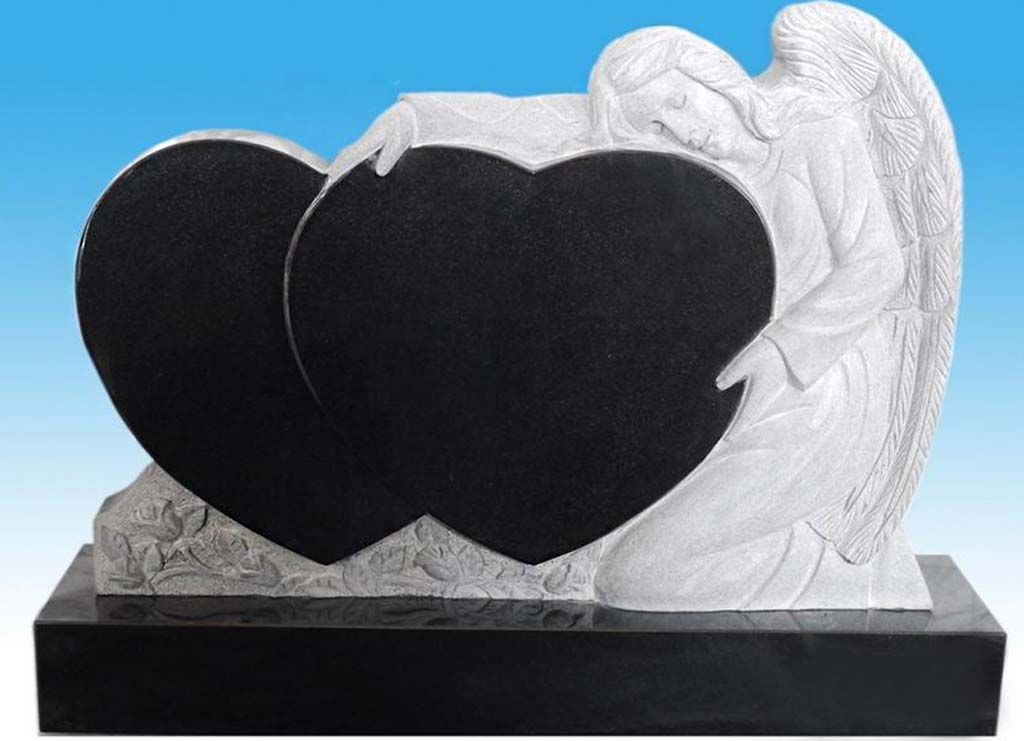 Памятник с ангелом из Габбро Диабаза