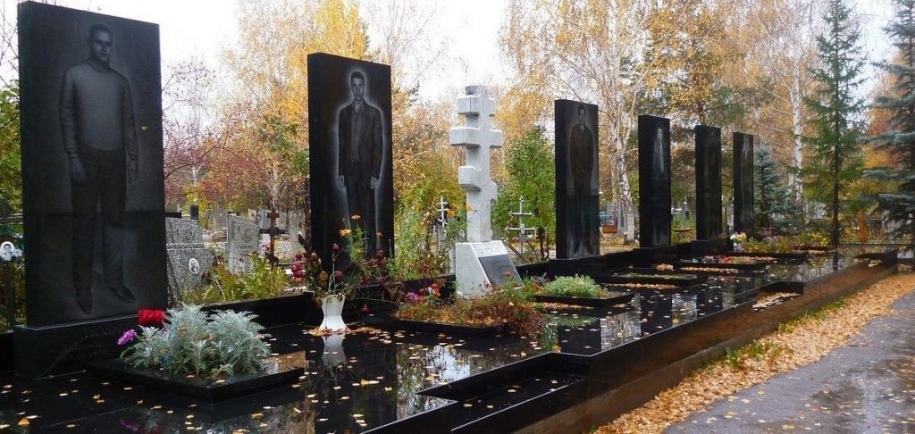 Минимализм в декоре памятников