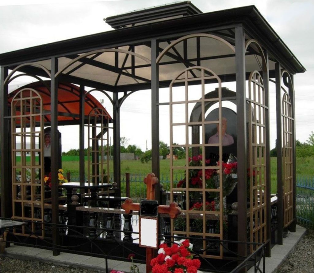 Навес для памятника