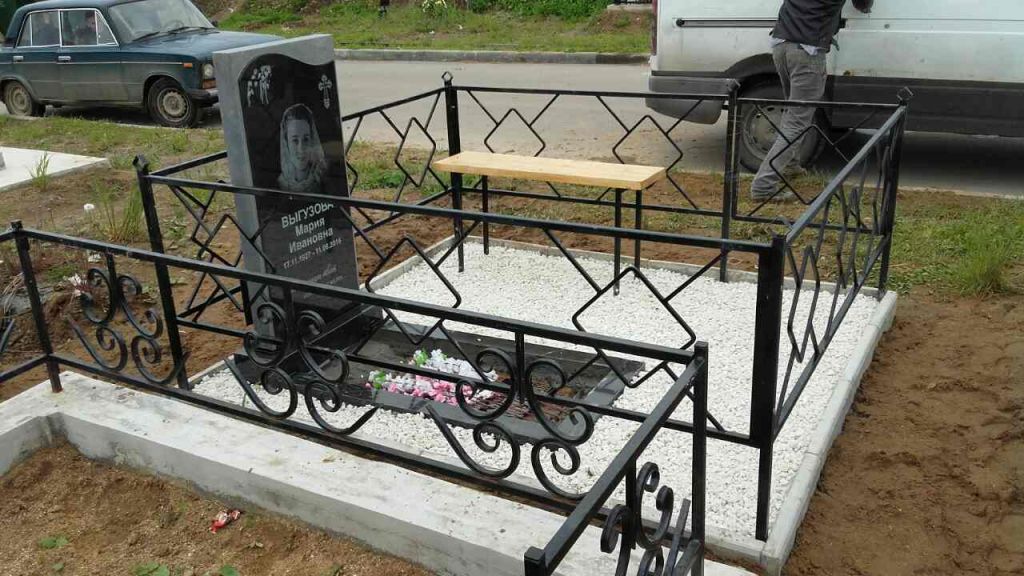 Бюджетный комплекс вид спереди