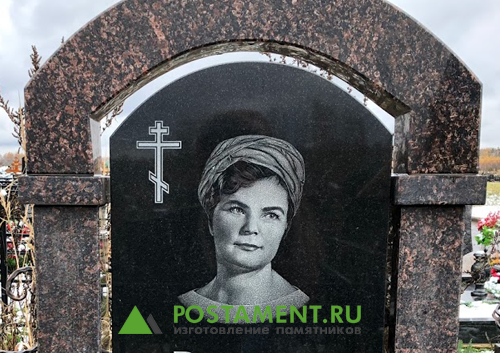 Цветная арка из Дымовского гранита