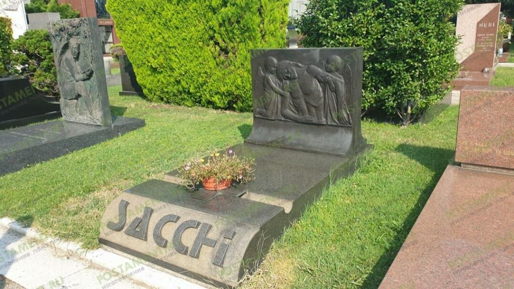 Барельеф из бронзы