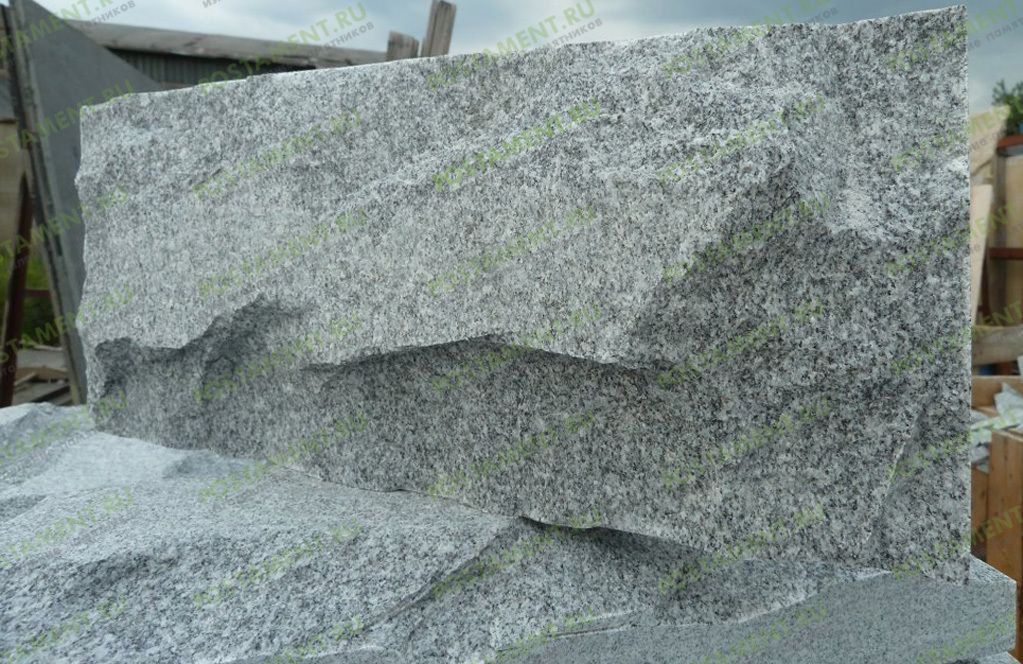 Корка из Исетского камня