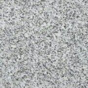 Является разновидностью гранита серого однородного оттенка. Допускается гравировка надписей, портрет наносится на керамике или стекле.