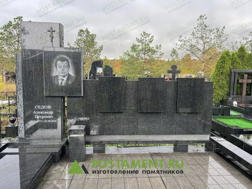 Памятник без защитного покрытия антидождь