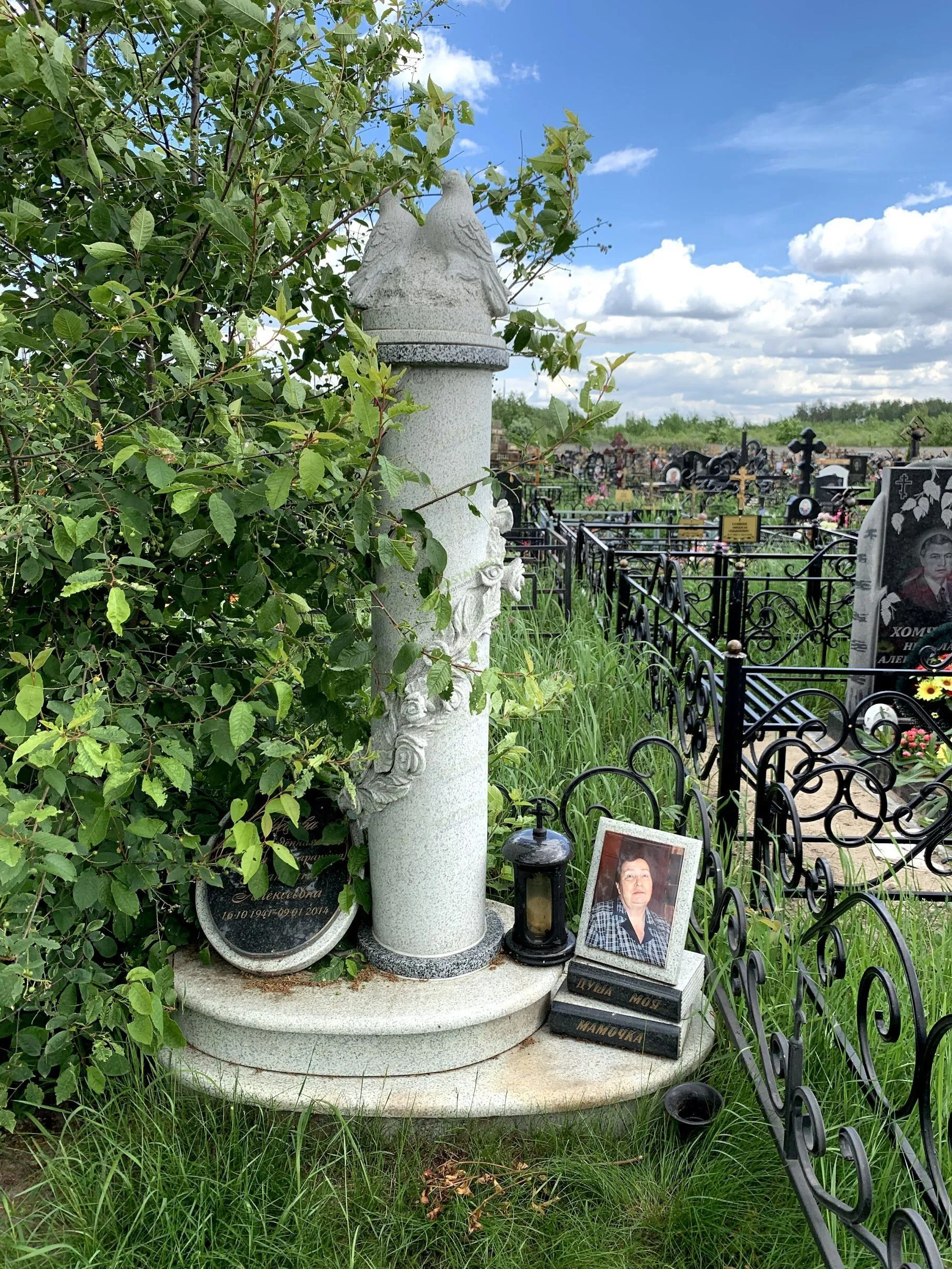 Светлый гранит Мансуровский