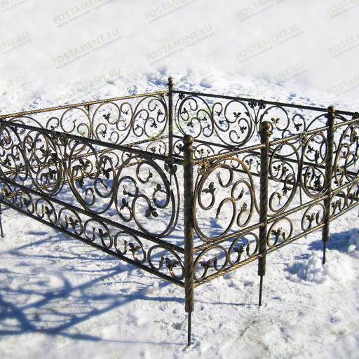 Кованая ограда эксклюзивная на кладбище 34038