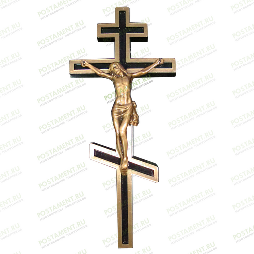 крест из бронзы на памятнике с распятием