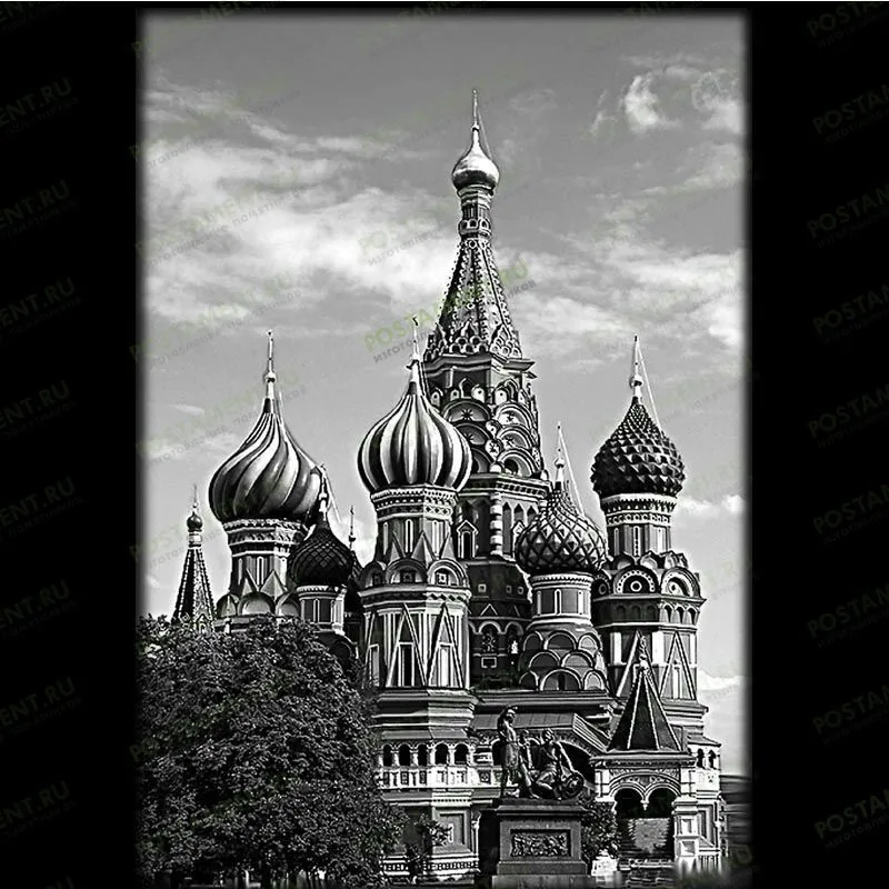 Храм Василия Блаженного на памятник