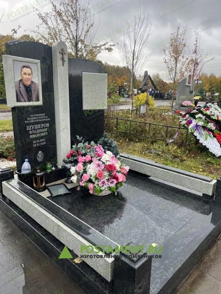 Комплекс с цоколем из гранита Мансуровской и Габбро