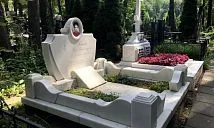 Мраморная ограда на могилу