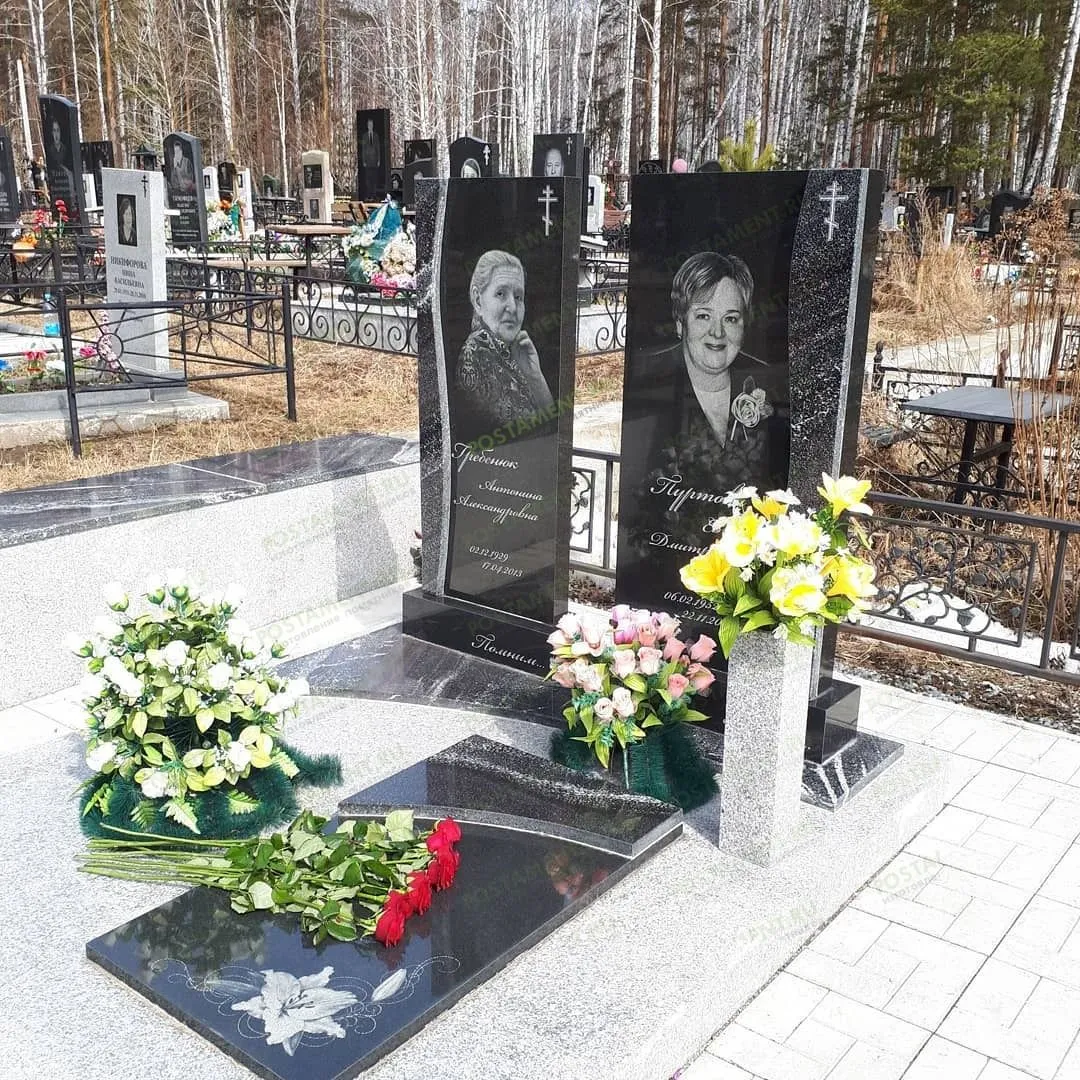 Накладки из гранита Гранатовый Амфиболит