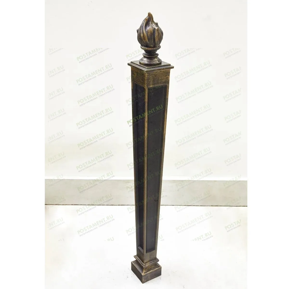 Столб факел с пламенем для чугунный ограды