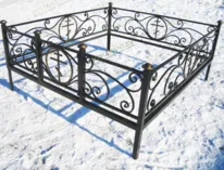 Ограда кованая с крестом 34023