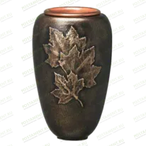 Ваза из бронзы 82135