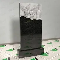 Памятник с голубями и куполом № 12729